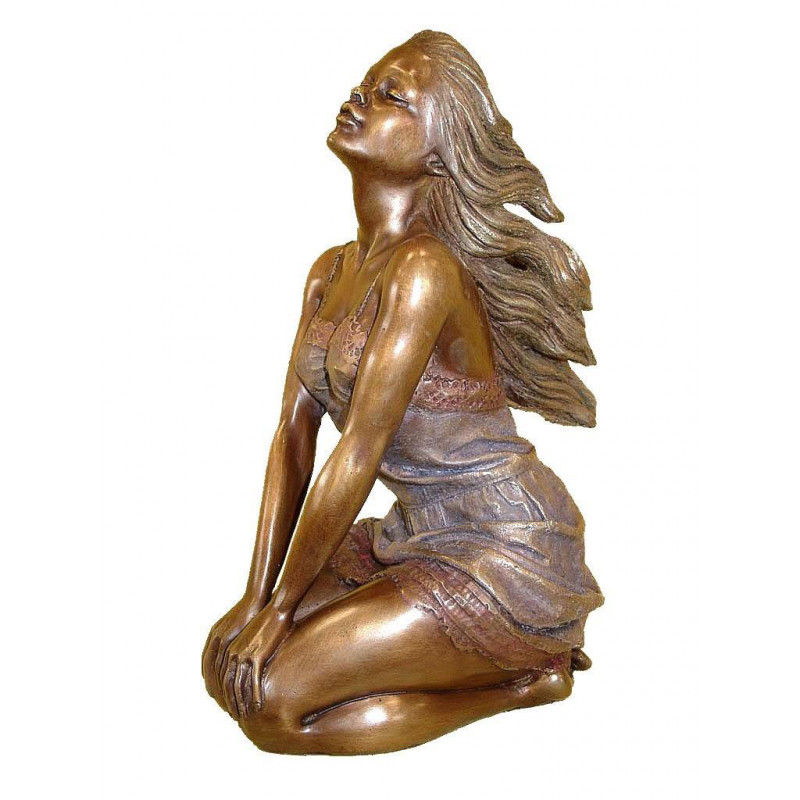 Beautiful girl statue for sale