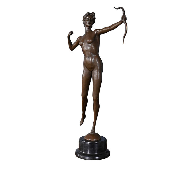 nude diana sculpture