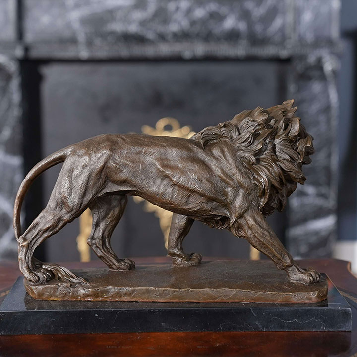 bronze lion statue