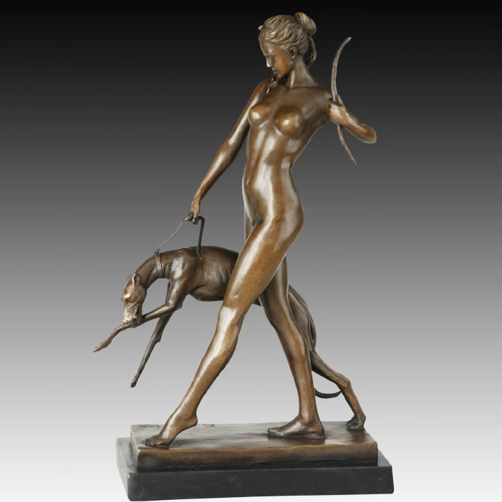 diana with hunting dog