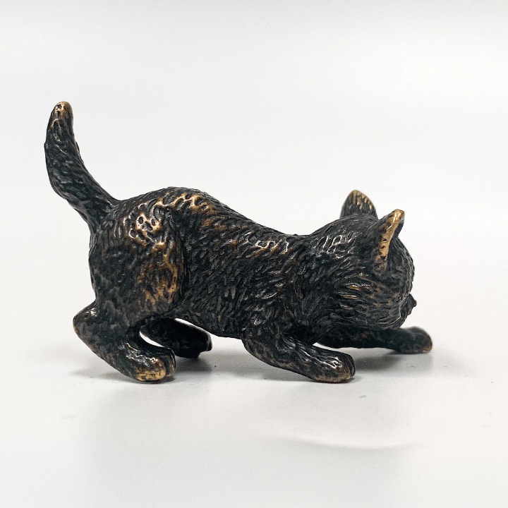 bronze cat figurines